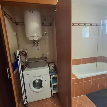 Nina Apartman Pula