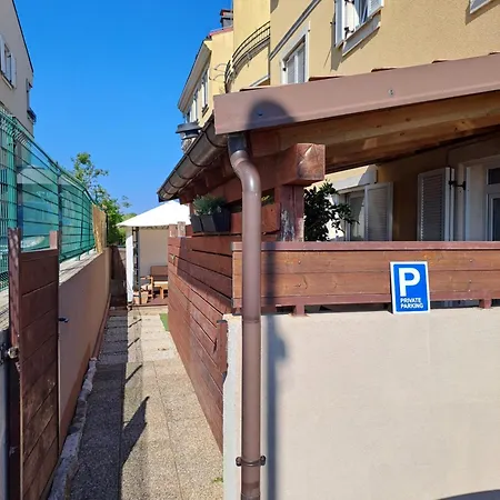 Nina Apartment