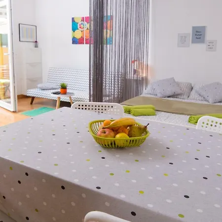 Nina Apartment *