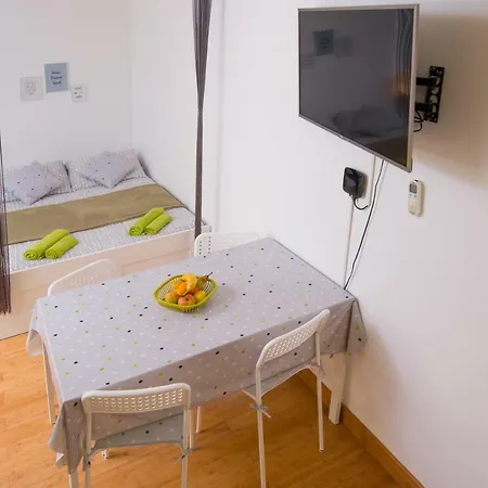 Nina Apartment *